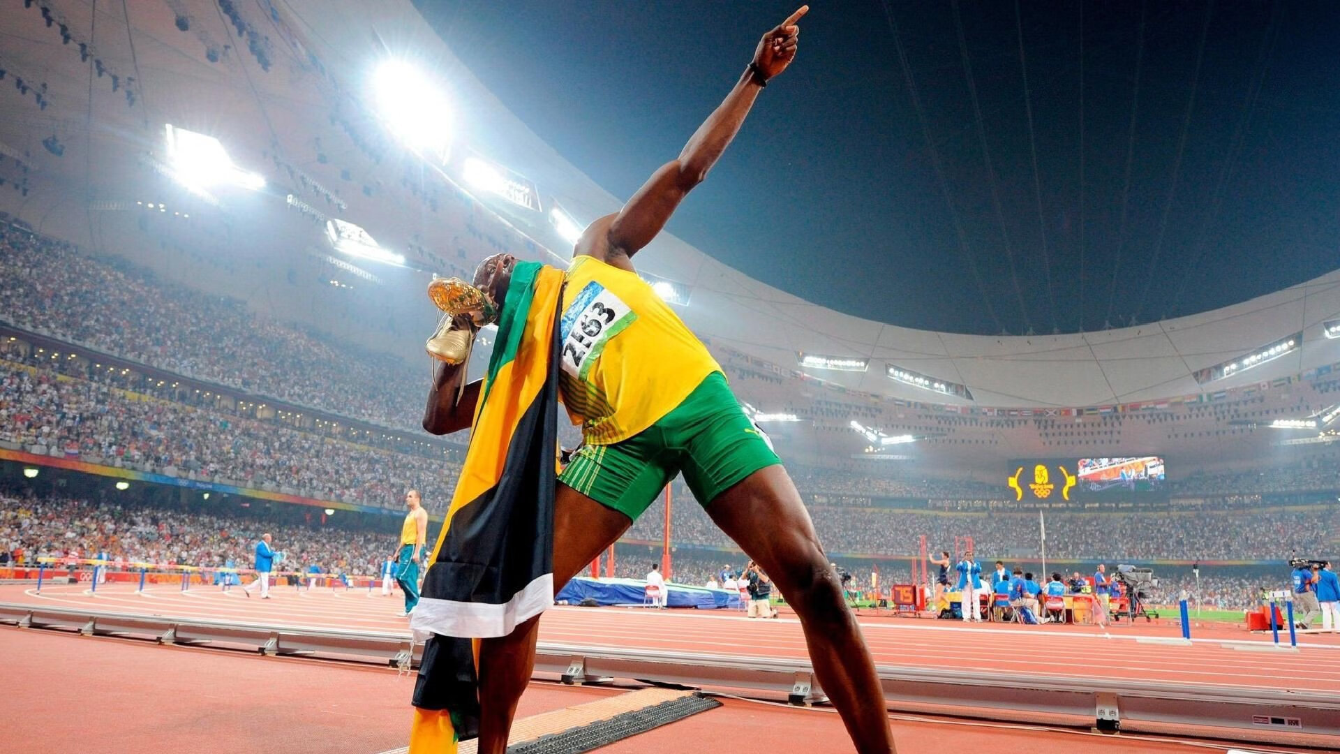 CBA球员关键时刻发挥出色